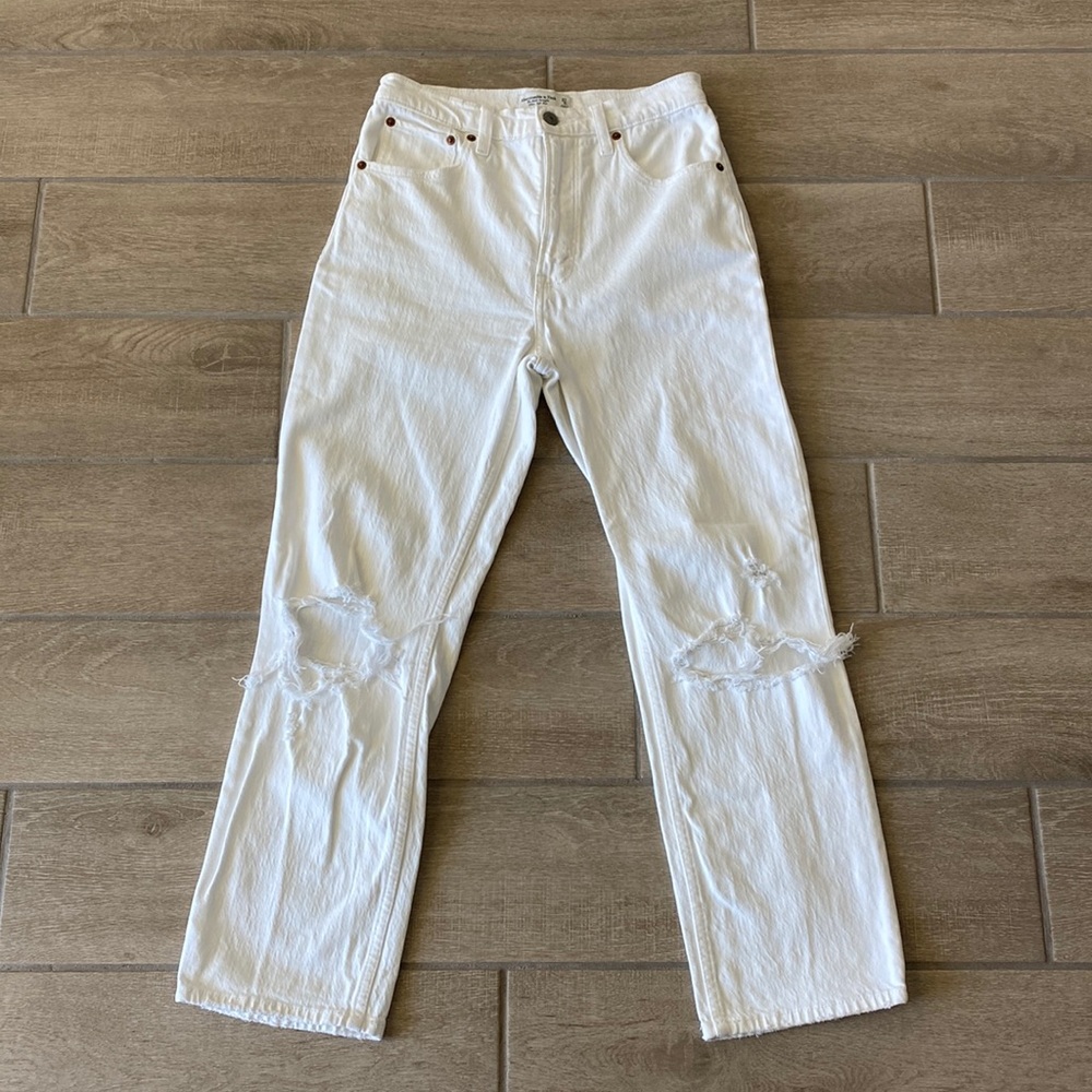 Abercrombie & Fitch White The Ankle Straight Ultra High Rise Jeans Size: 27 - Picture 2 of 6